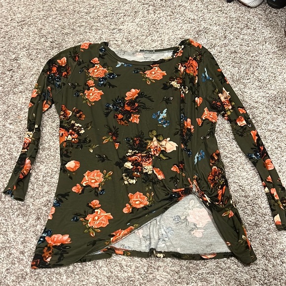 Good used condition blouse 3/4 sleeve - Picture 1 of 2